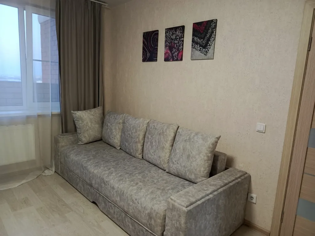 Квартира Квартира Отличная евротрешка у парка Галицкого — Краснодар