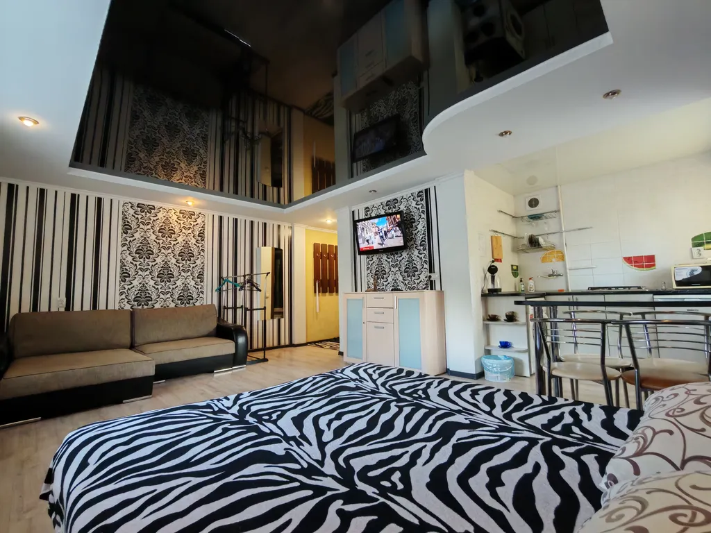 Апартамент в тихом центре возле Советской