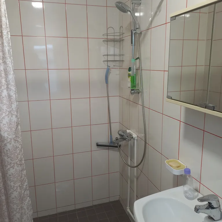 Дом с видом на озеро