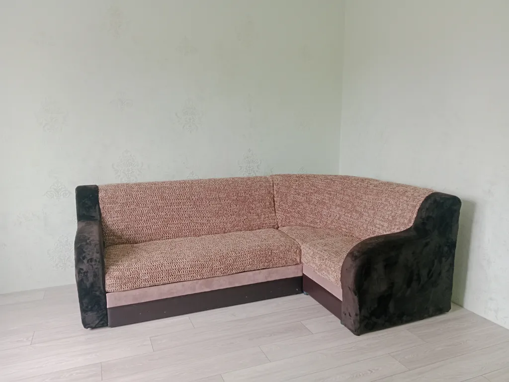 Большая квартира с индивидуальным отоплением на Палестине