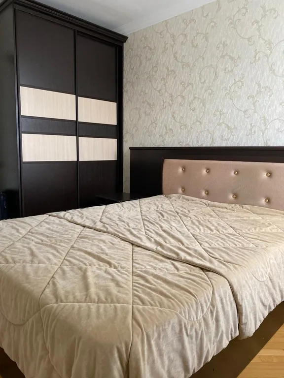 2 комнатная квартира в золотом квадрате