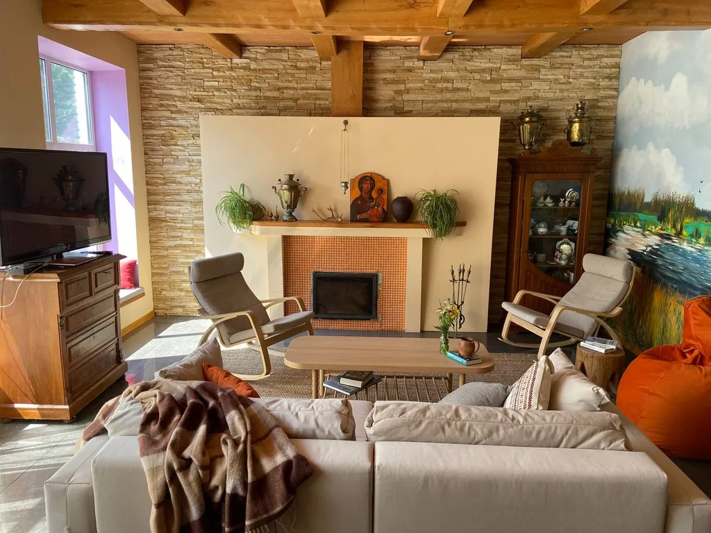 Дом на берегу сказочного озера