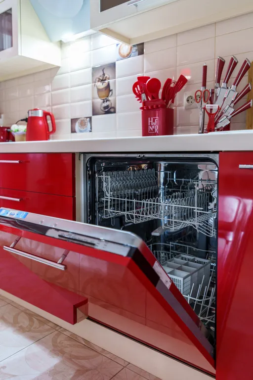 Просторная двухкомнатная квартира возле парка Галицкого