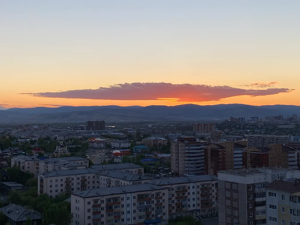 Уютная евродвушка с видом на город