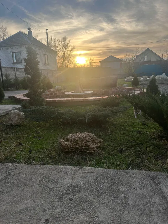 Уютный дом с беседкой и костровой зоной