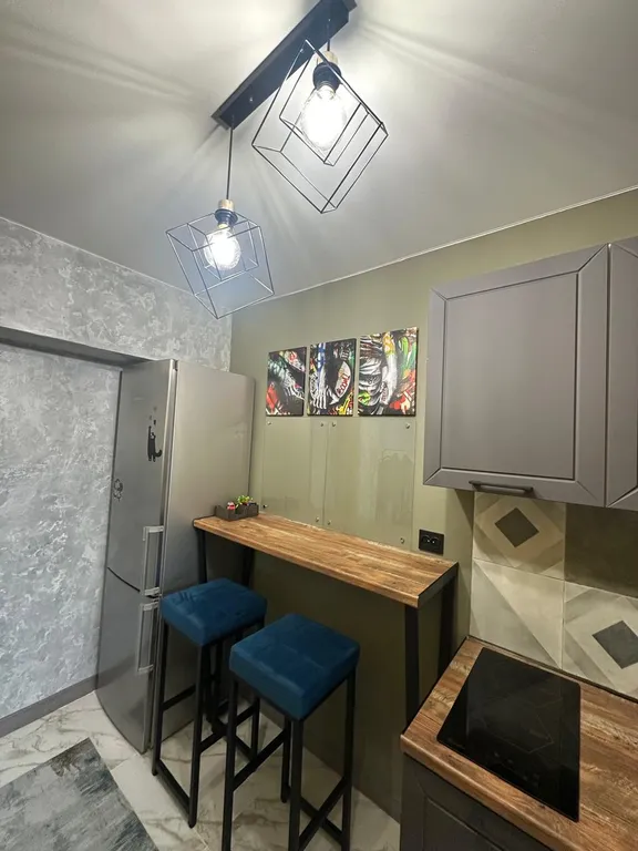 Домик с парковкой и мангалом