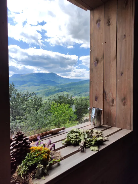 Коттедж 1-комнатный Дом — Лучистое