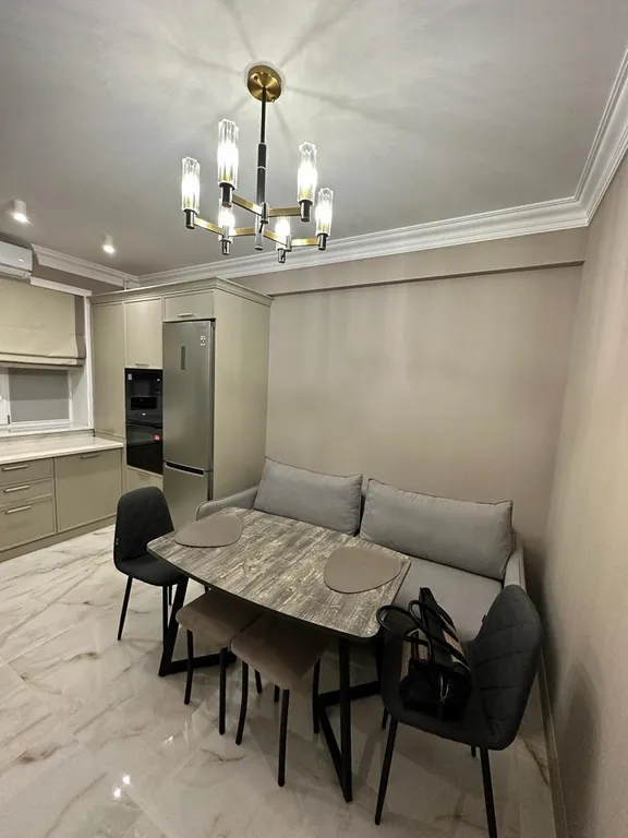 Дизайнерская квартира с видом на фонтан