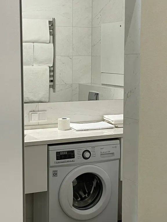 Скайплаза- Интурист