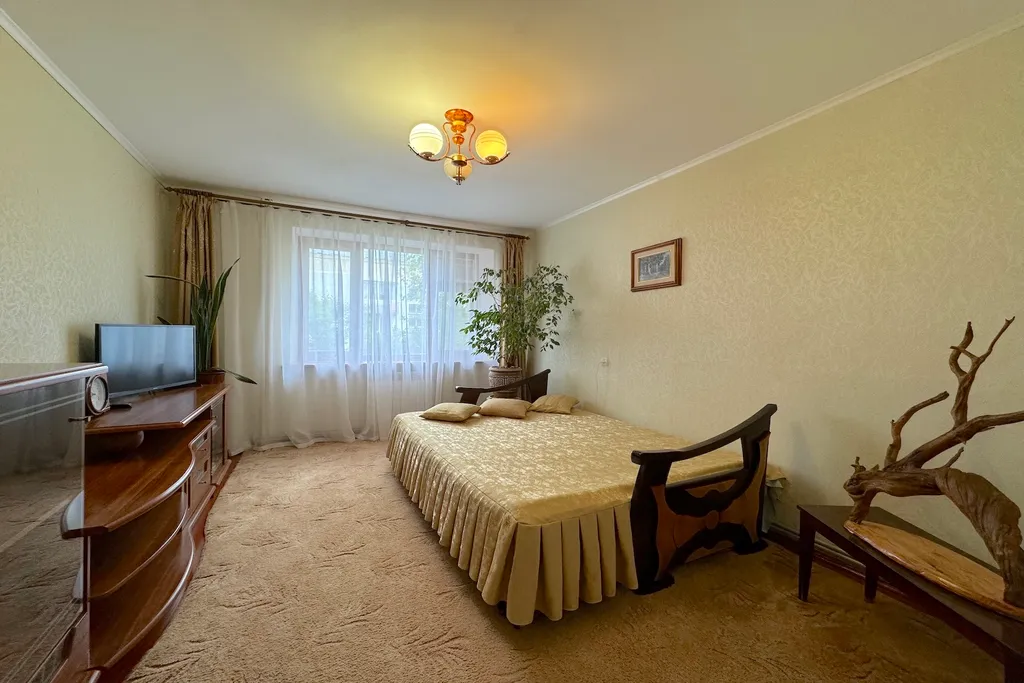 3-комнатная Квартира