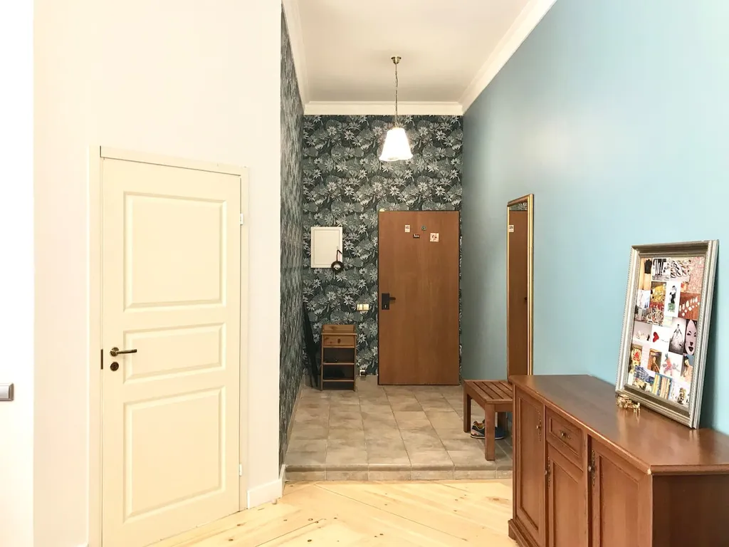 Квартира Квартира у Дворцовой площади с детской комнатой — Санкт-Петербург