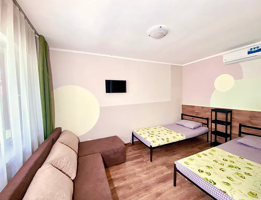 Квартира Комната — аренда посуточно в Оленевка