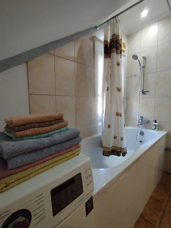 Квартира мансарда на вилле Адольфо - Густо