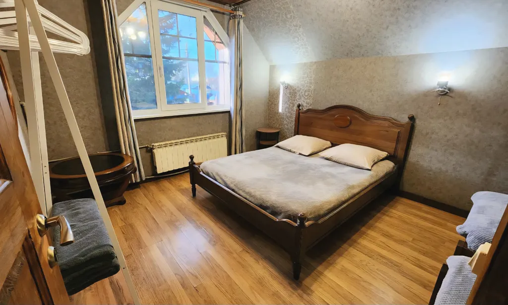 Коттедж Комфорт на юге Санкт-Петербурга внутри КАД, есть мангал и баня