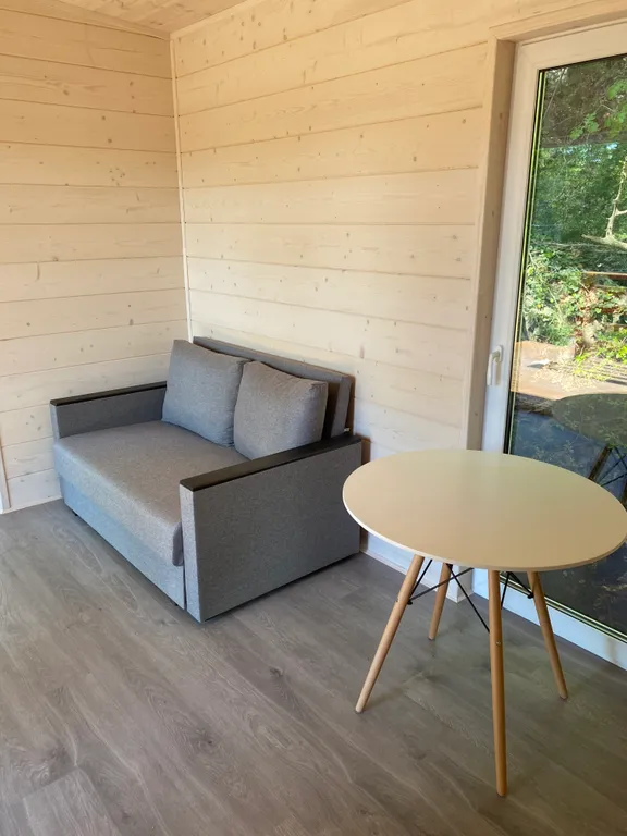 Домик в тихом месте у моря