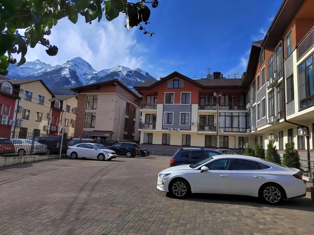 Уютная квартира-студия в центре горнолыжного курорта Красная поляна