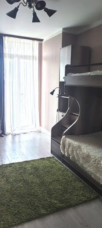 Просторная квартира с видом на закат