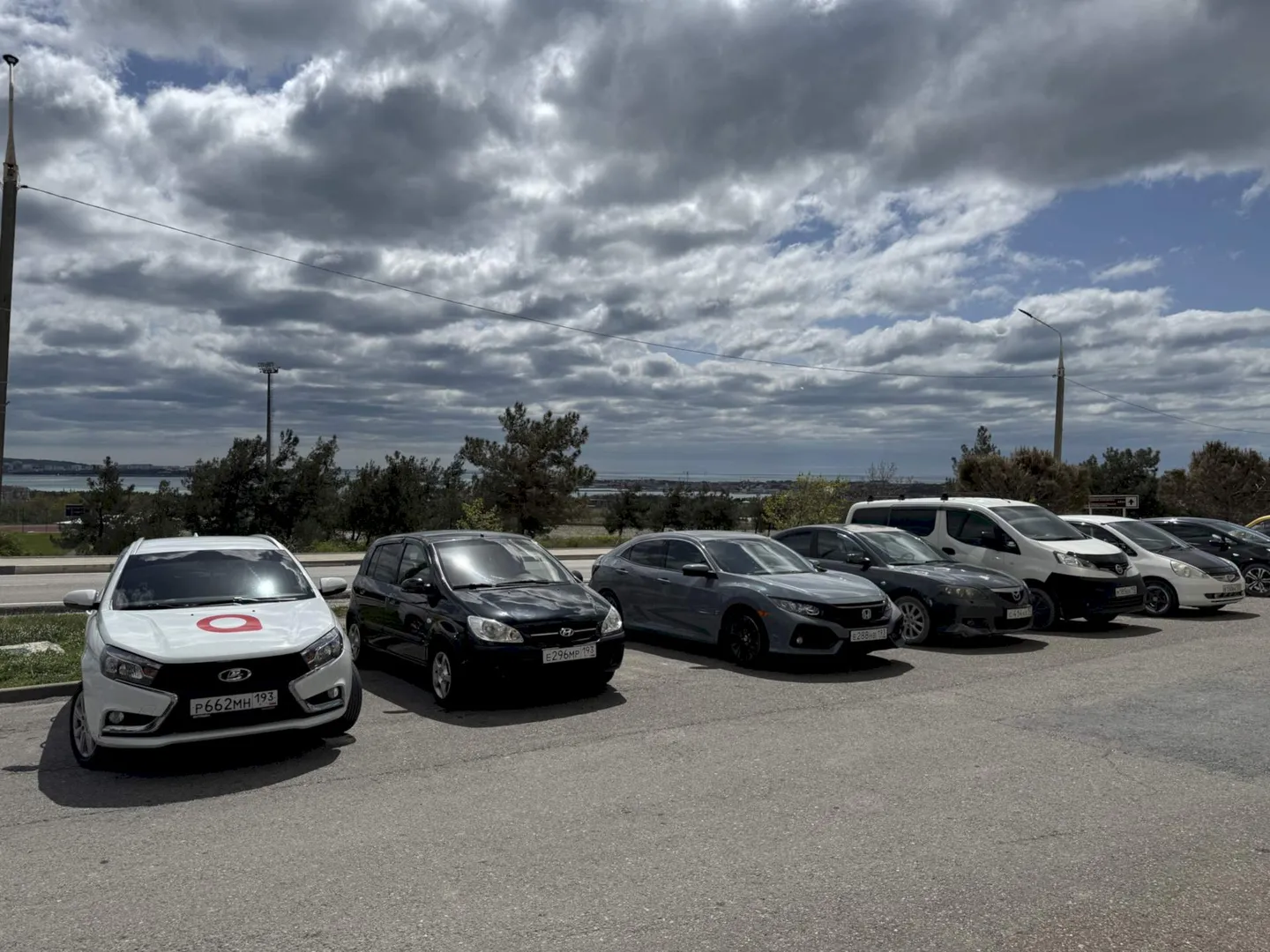 Фото