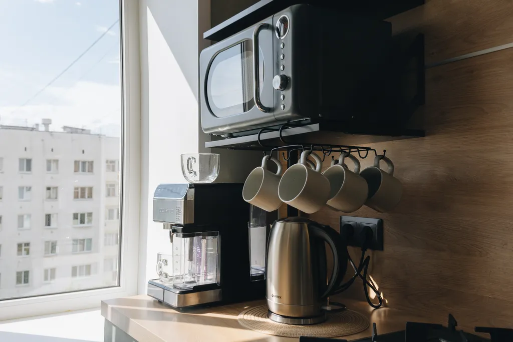 Современная квартира в самом центре рядом с парком и кафе, арт-квадрат