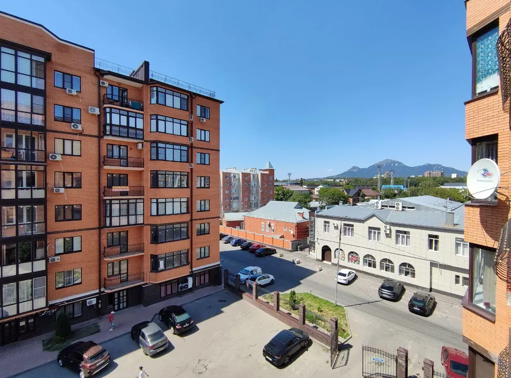 Апартамент с лоджией