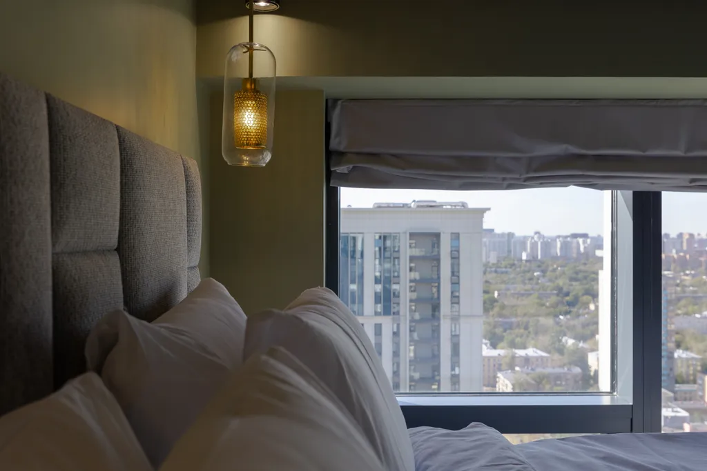 Большой двухуровневый дизайнерский лофт с панорамными видами на Москву