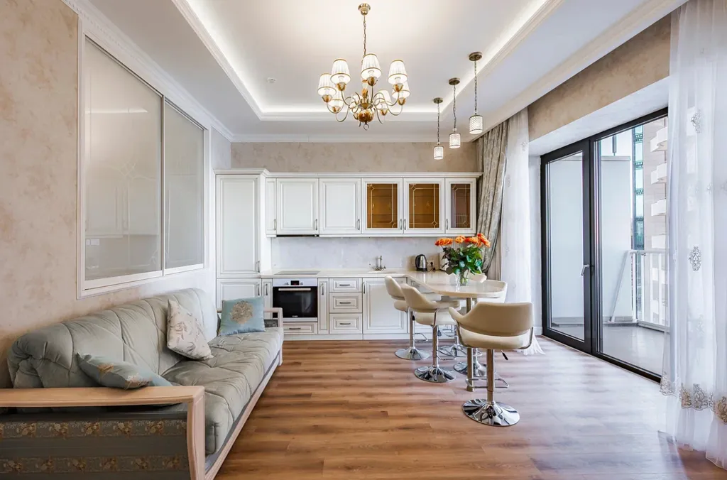 Большой апартамент с видом на море