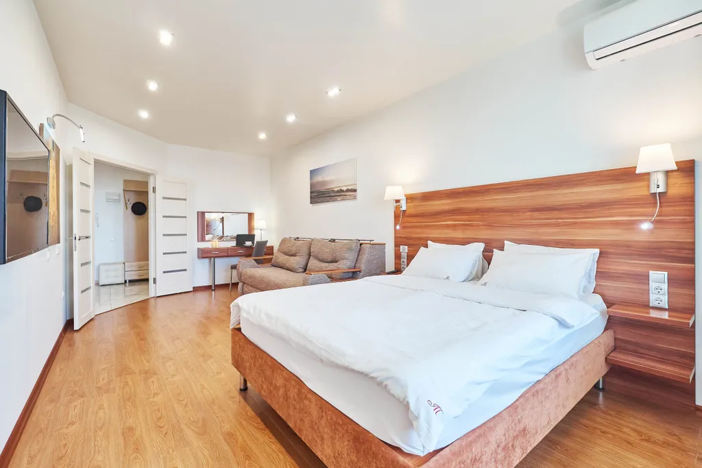 Современный апартамент в элитном доме у проспекта Ленина