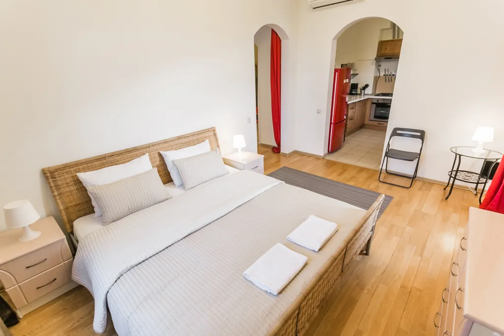 Квартира Просторная квартира с балконом у Арбата — Москва