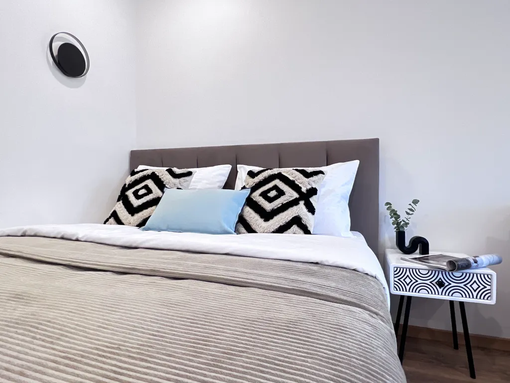 Квартира Квартира Исторический центр и атмосфера парижского стиля — Новосибирск