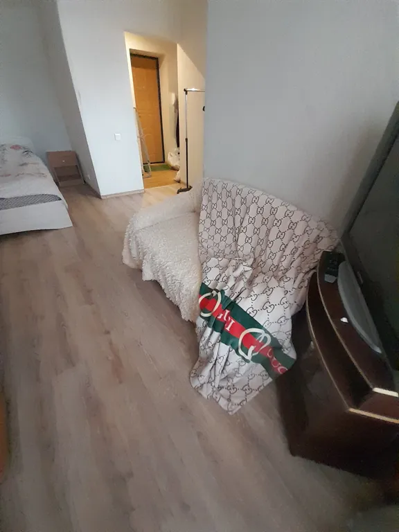 Квартира у цума