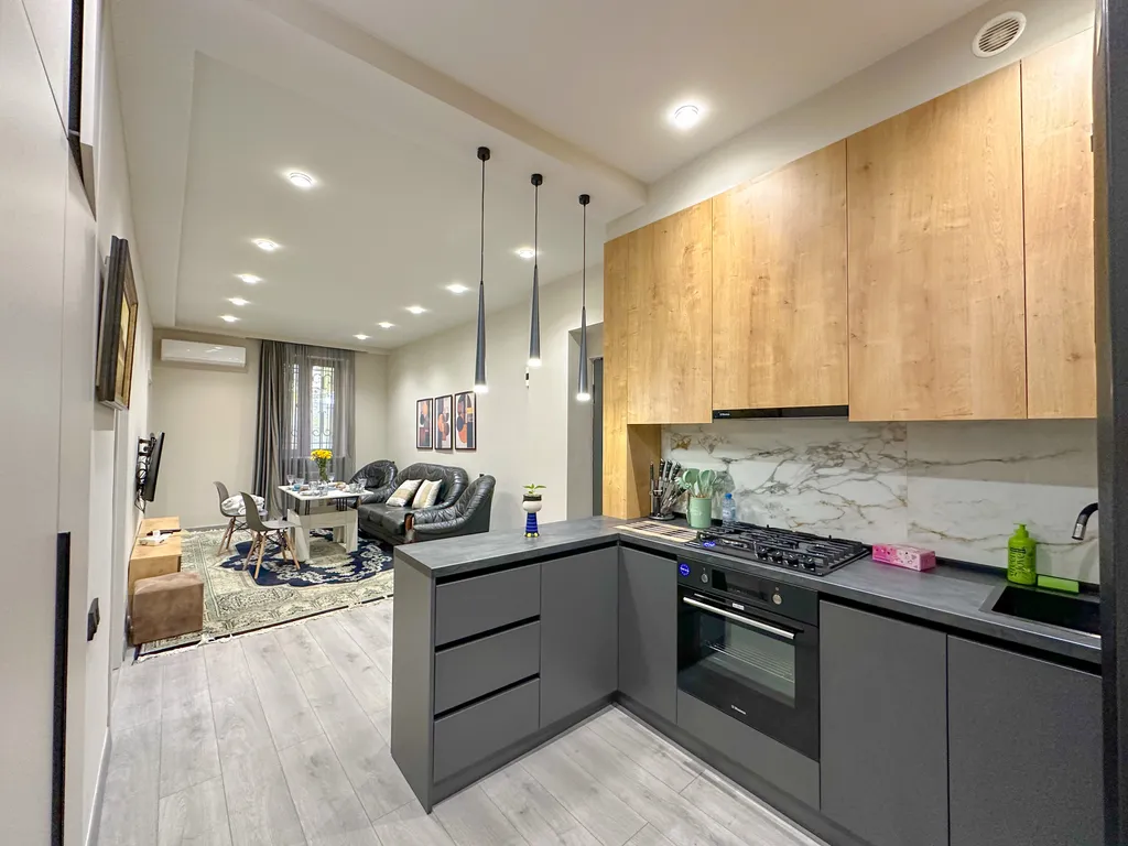 Three-room quiet corner