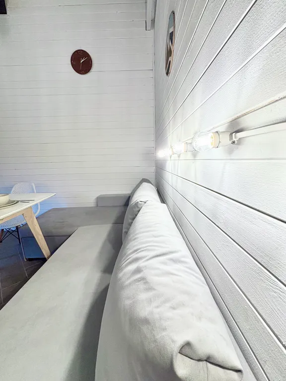 Кругозор- апартаменты, вид на озеро и горы