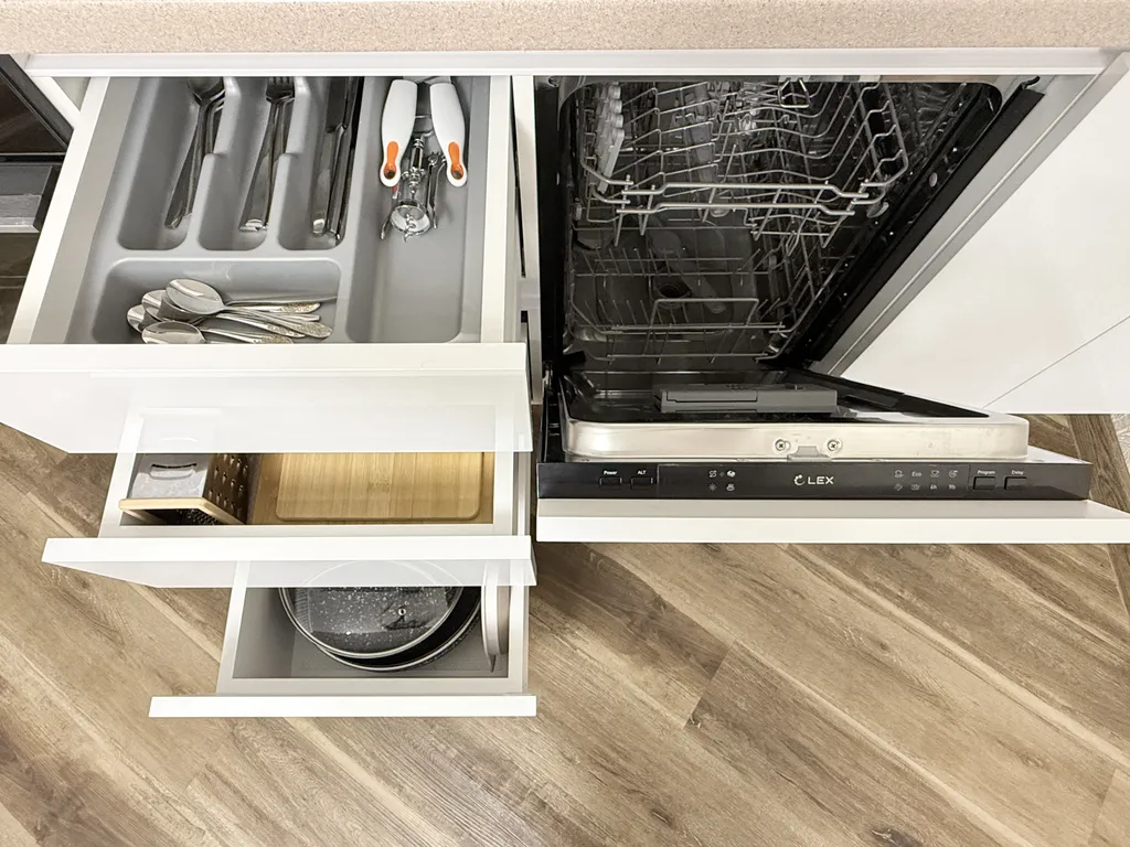 Двушка на 7 человек у нового ЛДС Сибирь-арена