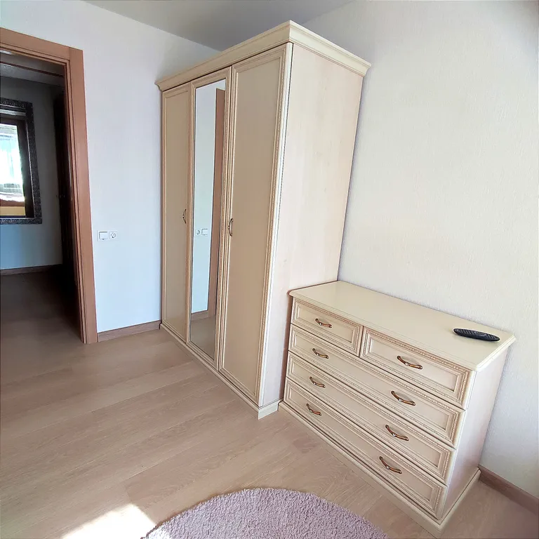 Комфортная двухкомнатная квартира в центре