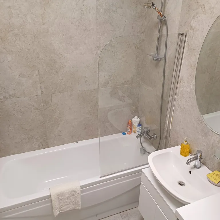 Уютная трёхкомнатная в ЖК Тerra, вблизи ТРЦ Мега