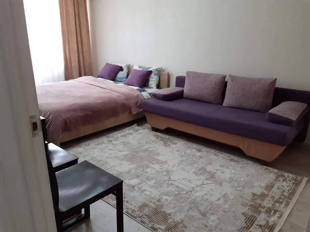 Тёплая, уютная 1 комнатная квартира в центре города — аренда посуточно в Алматы