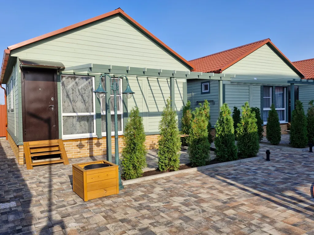 Коттедж Уютный домик для семейного отдыха — аренда посуточно в Голубицкая