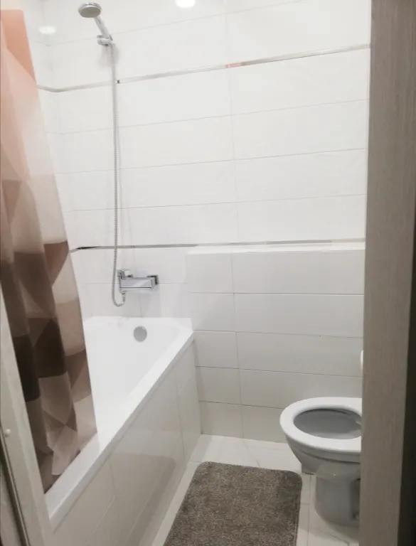 Уютная квартира с дизайнерский ремонтом и новой бытовой технико