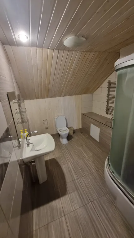 Домик рядом с центром города