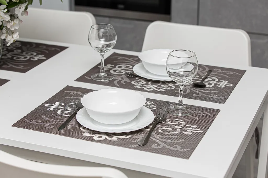 Красивая евродвушка в Академ Riverside