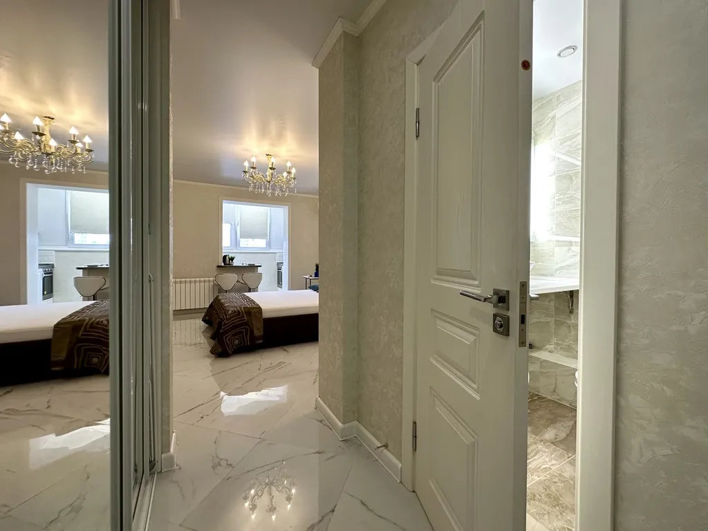 Студия, 5 минут до Фермер базара