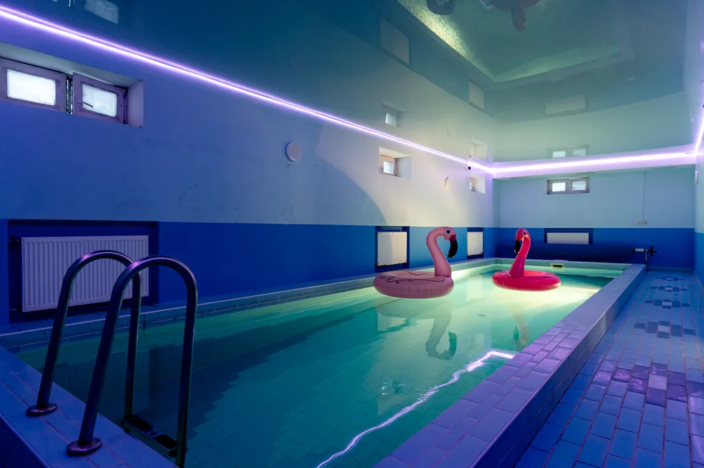 Коттедж Дом с бассейном и сауной — Горки-2