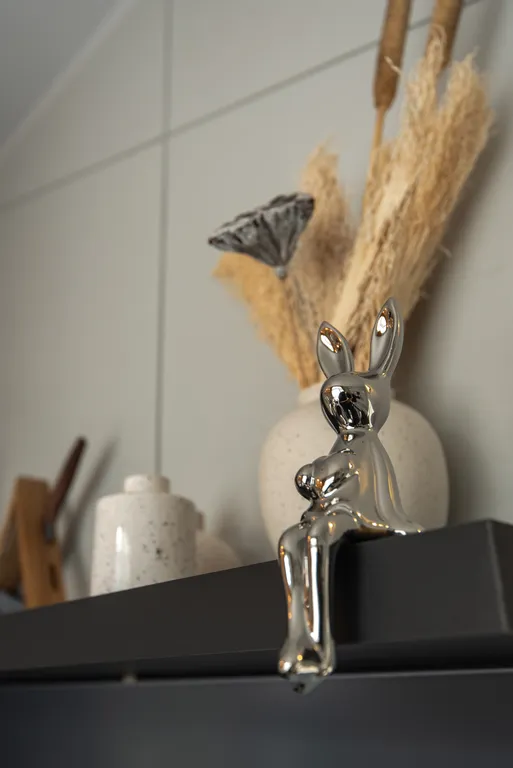 Зеркальный домик с террасой и купелью