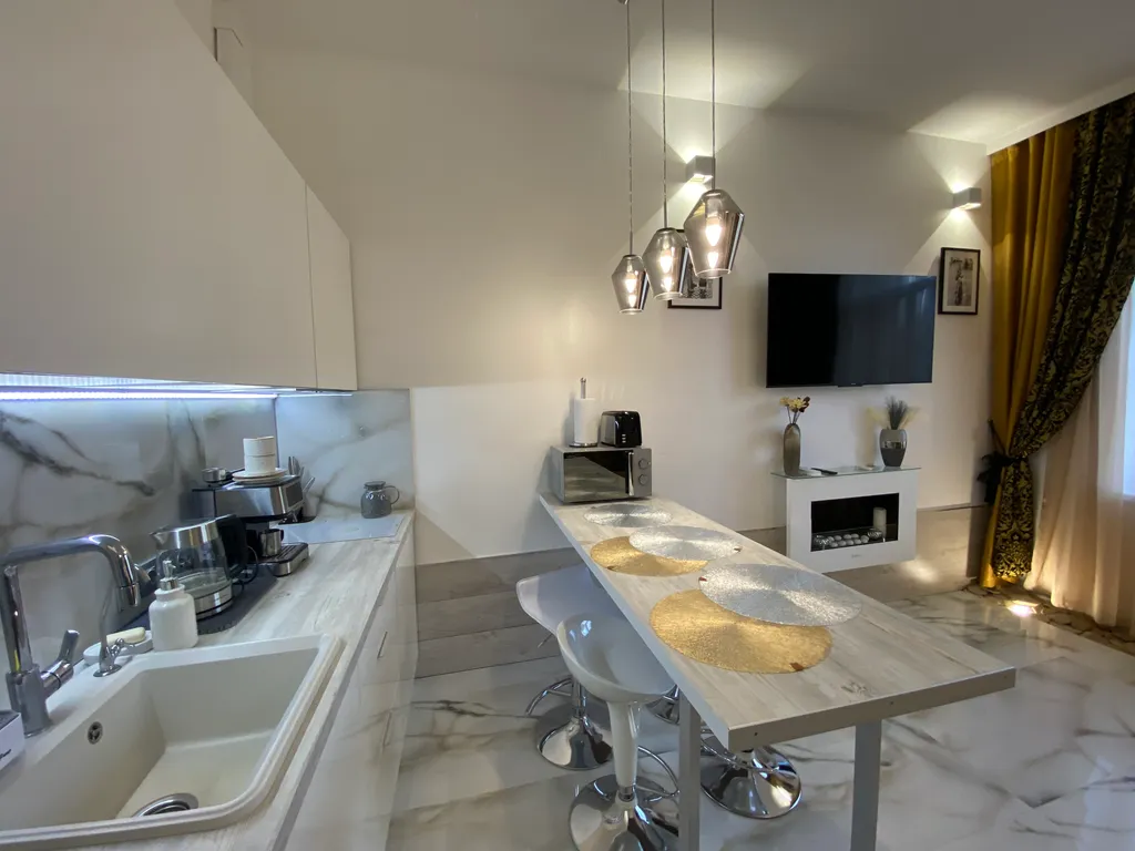 2-х комнатные апартаменты в современном стиле с камином