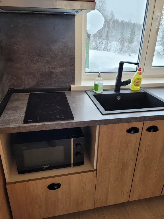 Апартаменты 2-х комнатные. Половина дома с отдельным входом