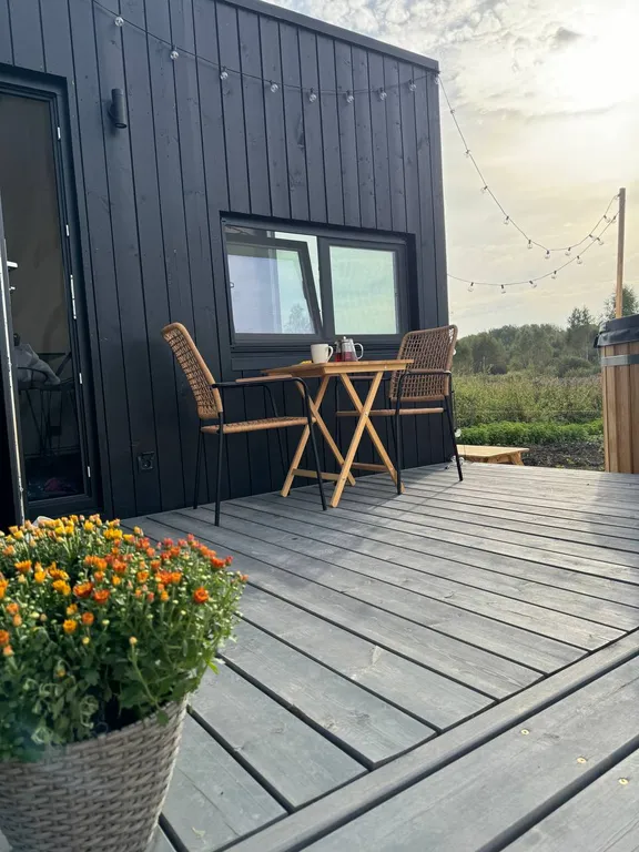 Домик с сауной и купелью у озера