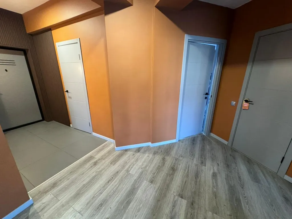 Апартаменты 100 кв.м на проспекте Победы, 7