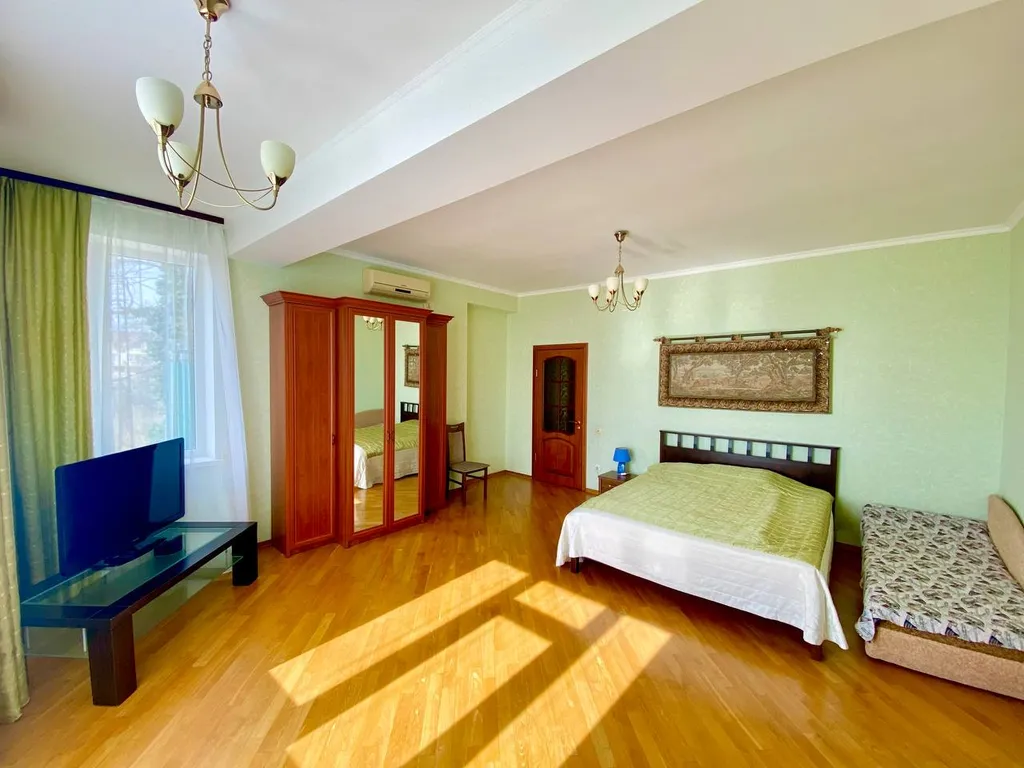 Квартира Комната — аренда посуточно в Кореиз