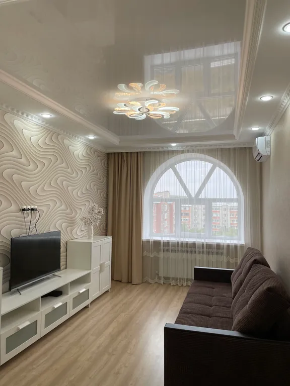 2-комнатная квартира с дизайнерским ремонтом в новом доме