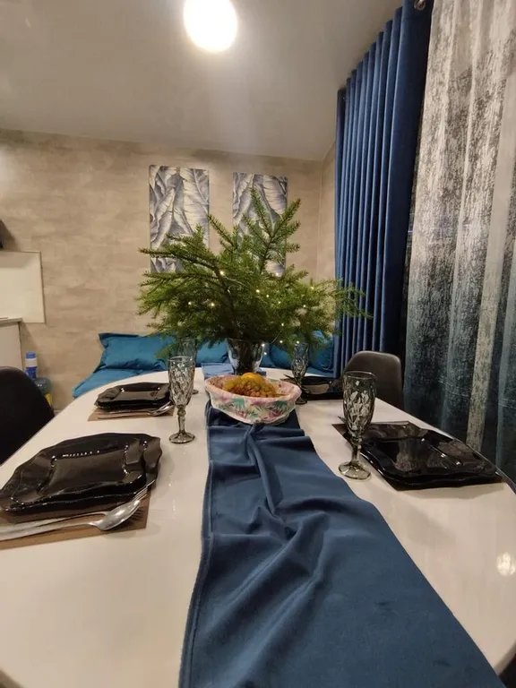 Новый загородный дом с горячей купелью и сауной